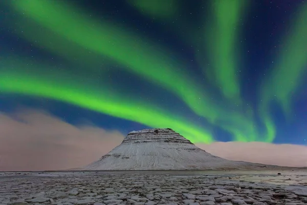 Vista Panorámica Aurora Boreal Sobre Montaña Laguna Glaciar Jokulsarlon Islandia — Foto de Stock