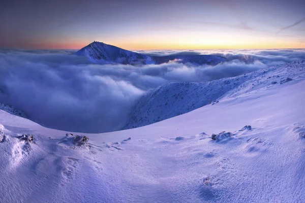 Мальовничий Вид Гори Снігу Італії Європі — стокове фото