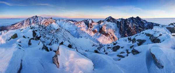 Живописный Вид Заснеженные Альпы Дюмите Италия Европа — стоковое фото