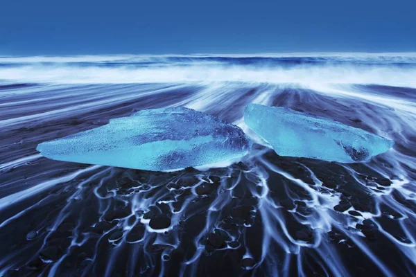 Csodálatos Jokulsarlon Beach Jég Sziklák Lava Black Beach Glacier Lagoon — Stock Fotó