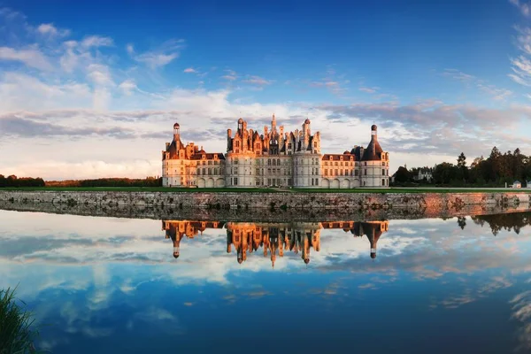 Naturskön Utsikt Över Slottet Chambord Vid Solnedgången Slottet Loire Frankrike — Stockfoto