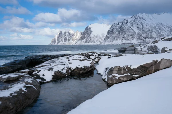 Vista Panorámica Los Alpes Noruegos Mar Invierno — Foto de Stock