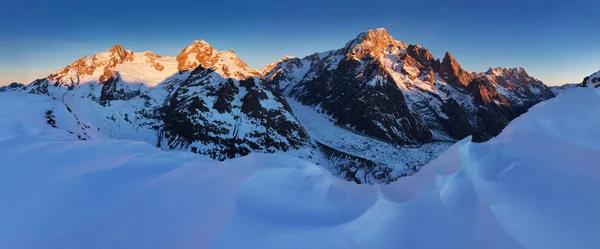 Vista Panoramica Delle Alpi Dolomitiche Sulla Neve Italia Europa — Foto Stock