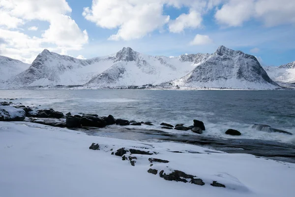 Vista Panorámica Los Alpes Noruegos Mar Invierno — Foto de Stock