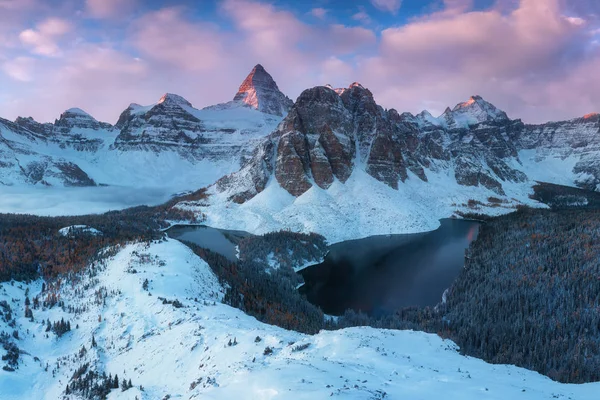 Malerischer Blick Auf Felsige Berge Schnee Winter — Stockfoto