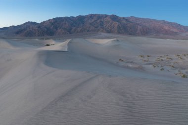 Vadi çöl kum ve Dunes-California