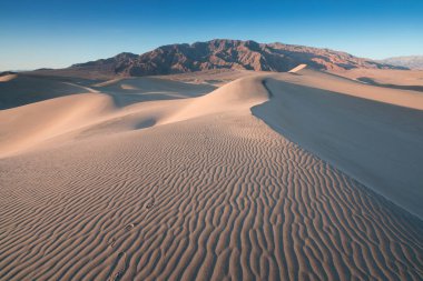 Vadi çöl kum ve Dunes-California