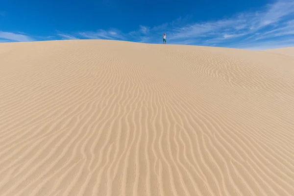 Vroege Ochtend Zonlicht Zandduinen Bergen Bij Mesquite Platte Duinen Death — Stockfoto