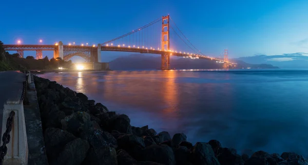 Klassische Panoramablick Auf Berühmte Goldene Torbrücke Schönen Abendlicht Auf Einer — Stockfoto