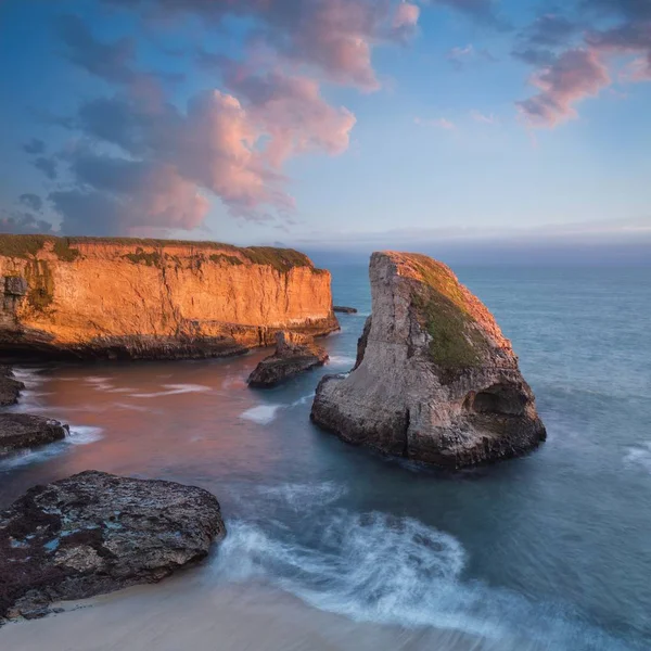 Blick Über Die Bucht Mit Haifischflossen Haifischzahnstrand Davenport Santa Cruz — Stockfoto