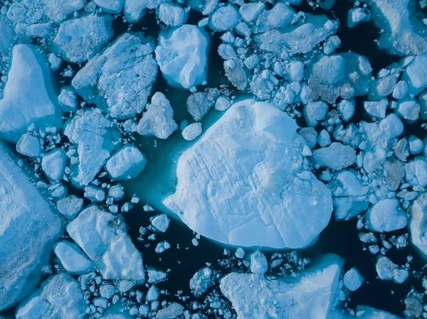 Icebergs Drone Antenne Beeld Bovenaanzicht Klimaatverandering Opwarming Van Aarde Ijsbergen — Stockfoto