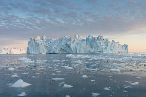 Naturaleza Paisajes Groenlandia Antártida Viaja Barco Entre Hielos Estudio Fenómeno — Foto de Stock