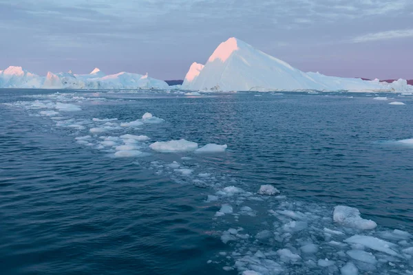 Grönland Vagy Antarktisz Természete Tájai Utazás Hajón Jég Között Globális — Stock Fotó