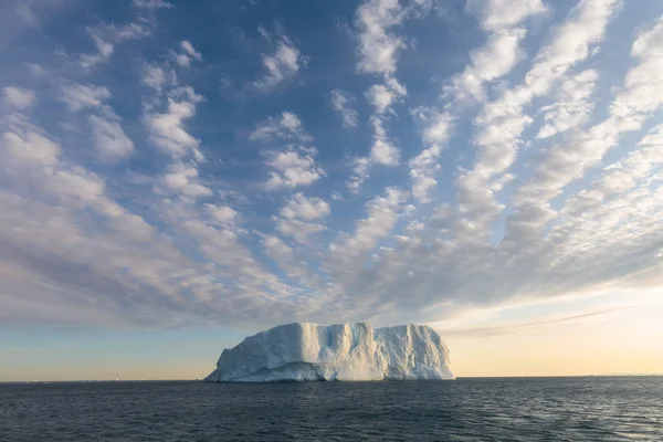 Природа Ландшафты Гренландии Антарктиды Путешествуйте Кораблю Среди Льда Изучение Феномена — стоковое фото