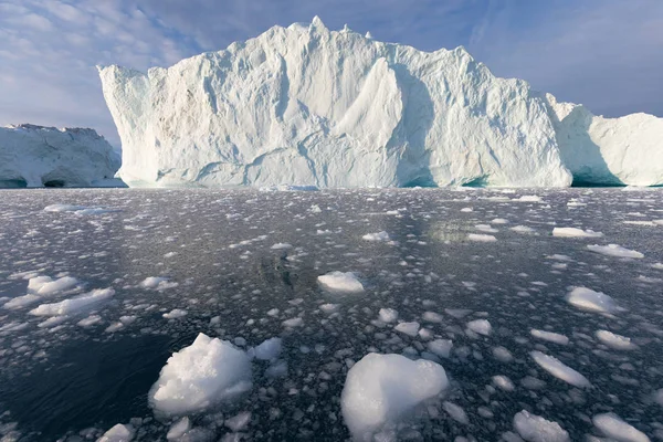 Énormes Icebergs Différentes Formes Dans Baie Disko Ouest Groenland Leur — Photo