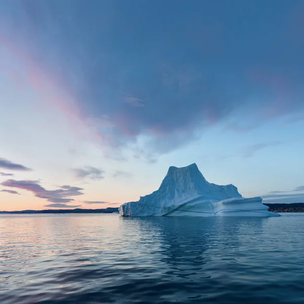 Stranded Icebergs Fog Mouth Icefjord Ilulissat Nature Landscapes Greenland Travel — Stock Photo, Image