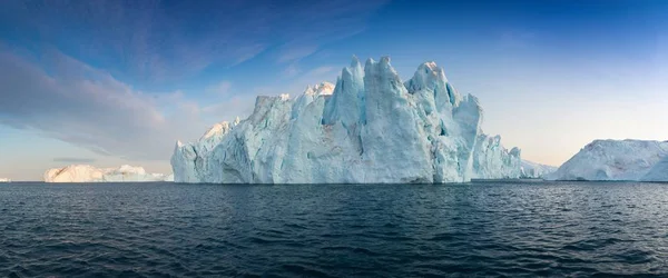 Icebergs Encalhados Nevoeiro Boca Icefjord Perto Ilulissat Natureza Paisagens Gronelândia — Fotografia de Stock