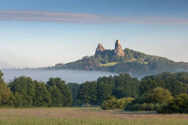 Ruïnes Van Het Oude Kasteel Trosky Het Boheemse Paradijs Tsjechië — Stockfoto