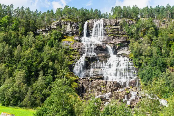 The beautiful Tvindefossen Waterfall, Voss, Norway — Stock Photo, Image