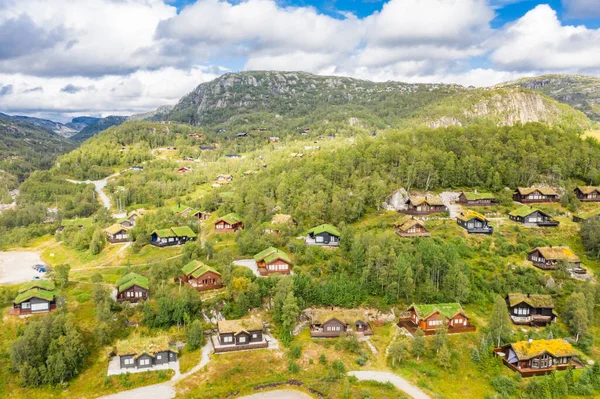 Suleskard Fjellsenter kabiny v horách Obec Sirdal, Norsko — Stock fotografie