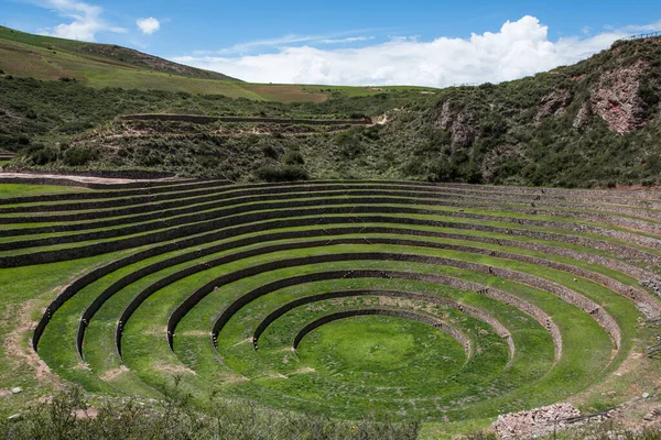 Koncentryczne tarasy Inca okres Moray Urubamba dolina Peru Obrazek Stockowy