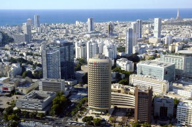 Tel Aviv Azrieli towers üzerinden Üstten Görünüm