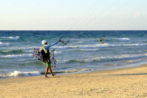 Israel Netanya Octobre 2017 Les Kitesurfers Ont Fini Patiner Sont — Photo