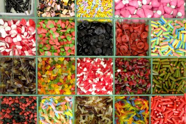 Şeker ve çikolata ve karamel ve krema şeker mağaza