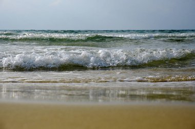 İsrail Akdeniz'de deniz dalgaları