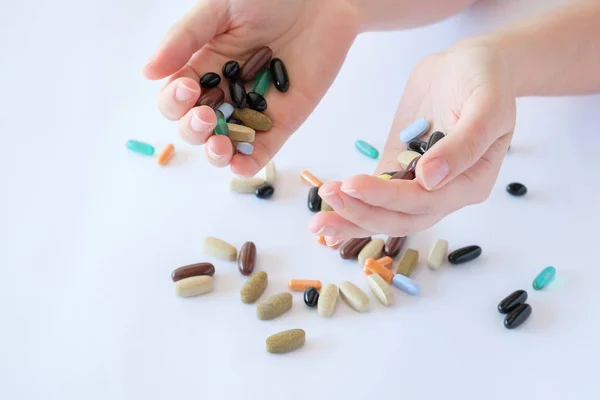 Vitaminpillen Medikamente Biologische Nahrungsergänzungsmittel Pillen Bunte Ovale Runde Liegen Einer — Stockfoto