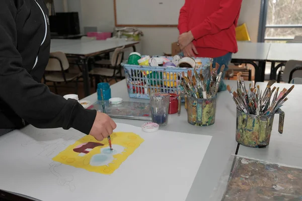 Israel Netanya March 2019 Children Hand Paints Picture Oil Paints — Stock Photo, Image