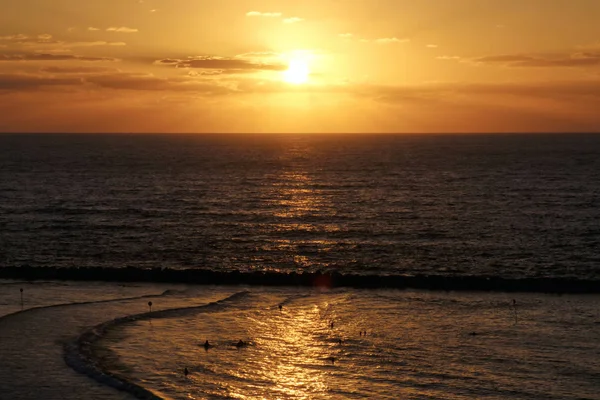 Puesta Sol Sol Mar Agua Nubes —  Fotos de Stock