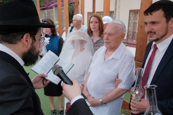 Srail Netanya Mayıs 2019 Yahudi Haham Iki Yaşlı Yahudi Için — Stok fotoğraf