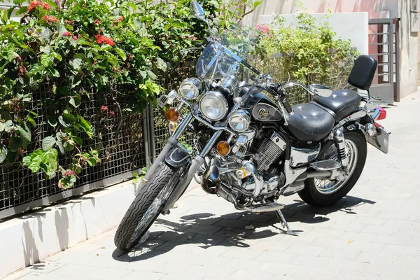 Israel Tel Aviv May 2020 Motorcycle Chopper Stands Street Tel — Stock Photo, Image