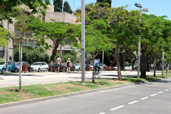 Israel Tel Aviv Mai 2020 Radfahrer Auf Dem Boulevard Rothschild Stockfoto