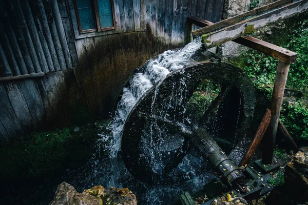 Working Watermill Wheel Falling Water Village — Stock Photo, Image