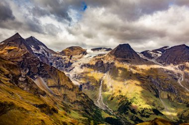 Grossglockner Ulusal Parkı 'ndan güzel manzara, Hohe Tauern, Avusturya