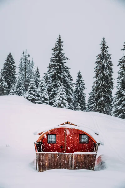 Verlaten Houten Huisjes Hoog Bergen Winter — Stockfoto