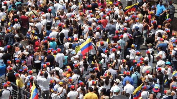 Venezuela 'da özgürlüğün protesto edilmesi. Komünizmle karşı, sosyalizme karşı. Öğrenciler ve insanlar Caracas Venezuela özgürlüğü protesto, yaklaşık Mart 2014