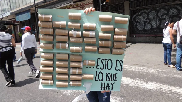 Venezuela 'da özgürlüğün protesto edilmesi. Komünizmle karşı, sosyalizme karşı. Öğrenciler ve insanlar Caracas Venezuela özgürlüğü protesto, yaklaşık Mart 2014