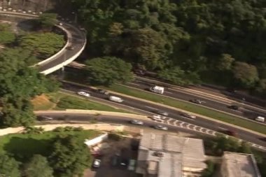 Caracas Venezuela üzerinde helikopter şehir havadan görünümü