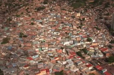 Caracas Venezuela'daki fakir topluluk, havadan görünüm. Petare Kasabası, Güney Amerika'nın en büyük ve tehlikeli kasabası. Havadan görünüm