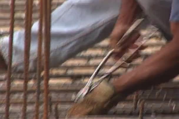 Mannen Aan Het Werk Bouw Werknemers Scènes Werkzaamheden Bouw — Stockvideo