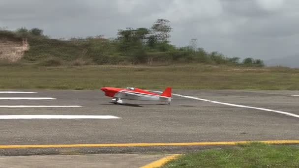 Militar Aero Modeling Remote Control Flying — Stock Video