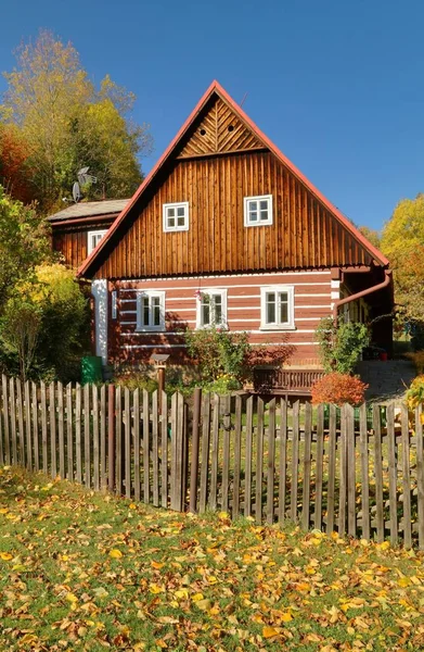 Cottage Tradizionale Legno Nella Repubblica Ceca — Foto Stock