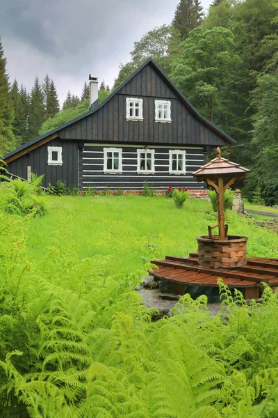 Traditionelle Holzhütte Der Tschechischen Republik — Stockfoto