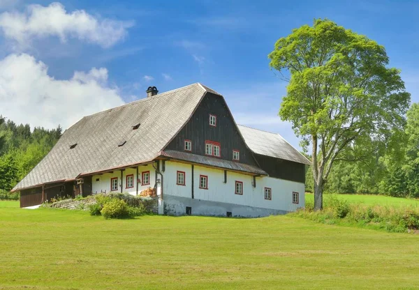 Traditioneel Houten Huisje Tsjechië — Stockfoto