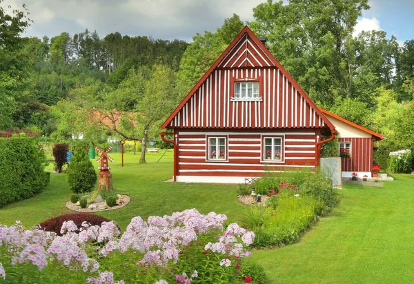 Traditioneel Houten Huisje Tsjechië — Stockfoto