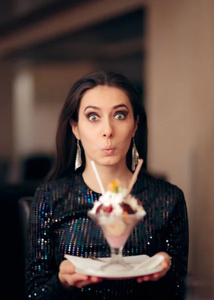 Funny Girl Fun Dessert Party — Stok Foto