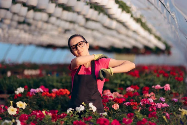 Mujer Que Sufre Lesiones Mientras Trabaja Invernadero Floral — Foto de Stock